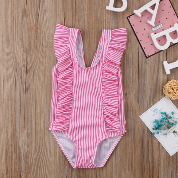 Pink ruffle swim suit - Picture 3 of 3